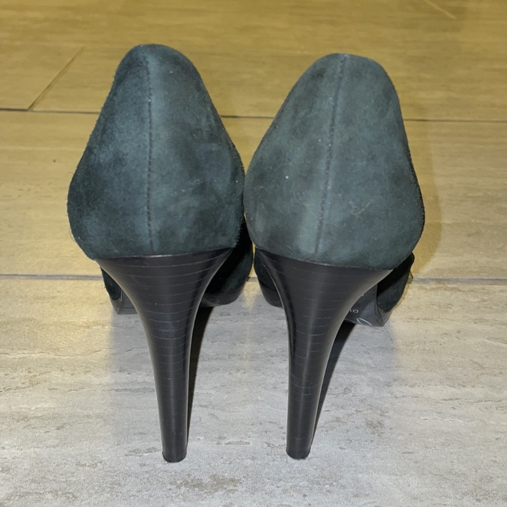 Cathy Jean Brazil suede pumps - Picture 3 of 3